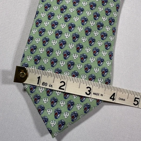 Men’s Vineyard Vines Silk Tie Custom Collection - Picture 3 of 6